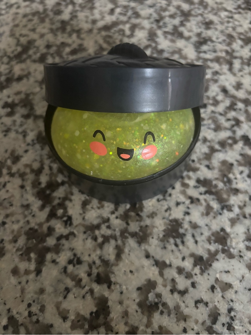 Dumpling glow in the dark - BUN